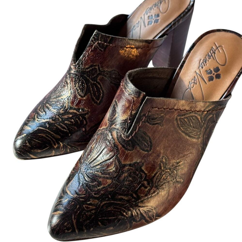 Patricia Nash Floral Embossed Mules 7 Brown Gold Leather Block Heel Cottagecore